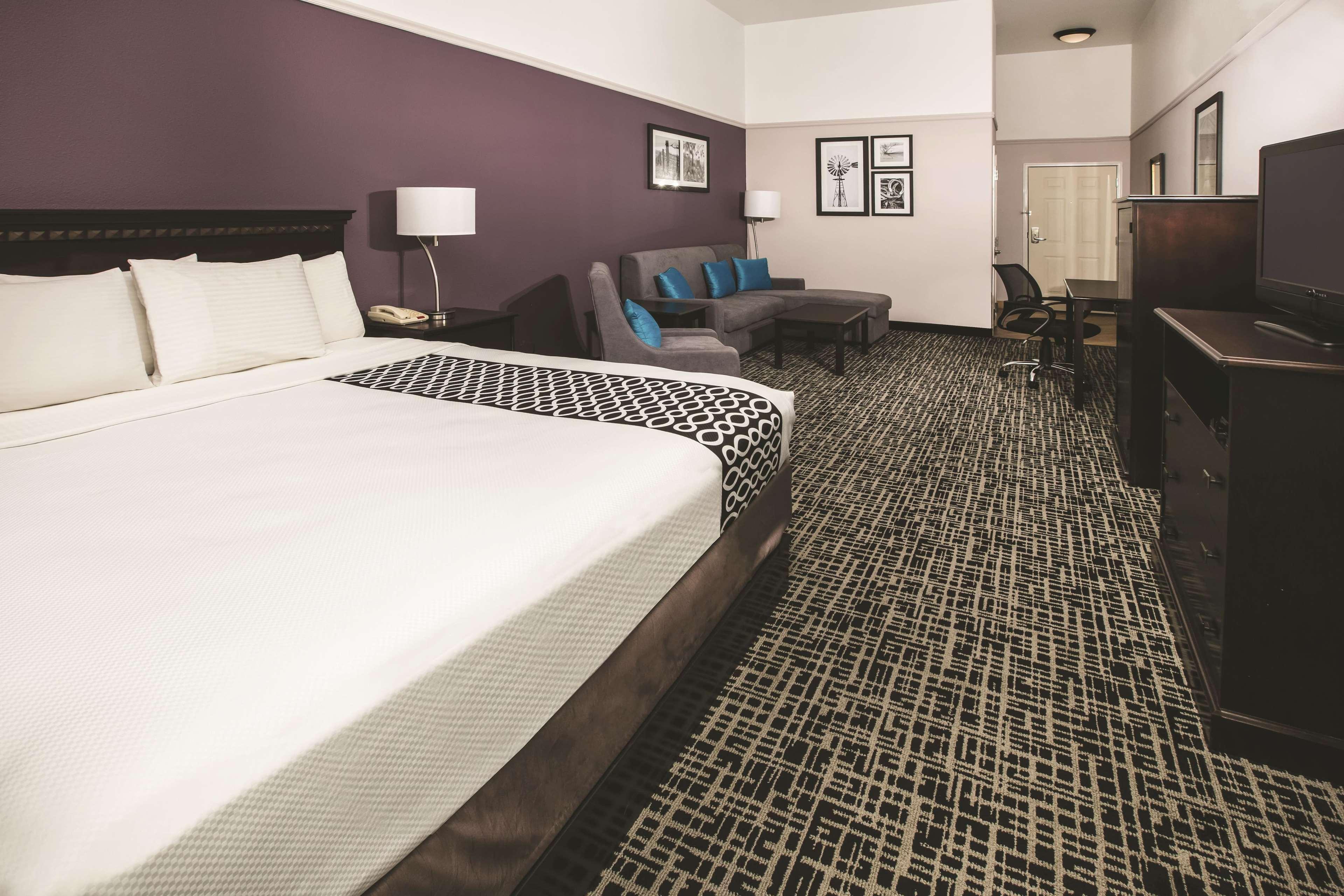 La Quinta By Wyndham Brownwood Hotell Exteriör bild