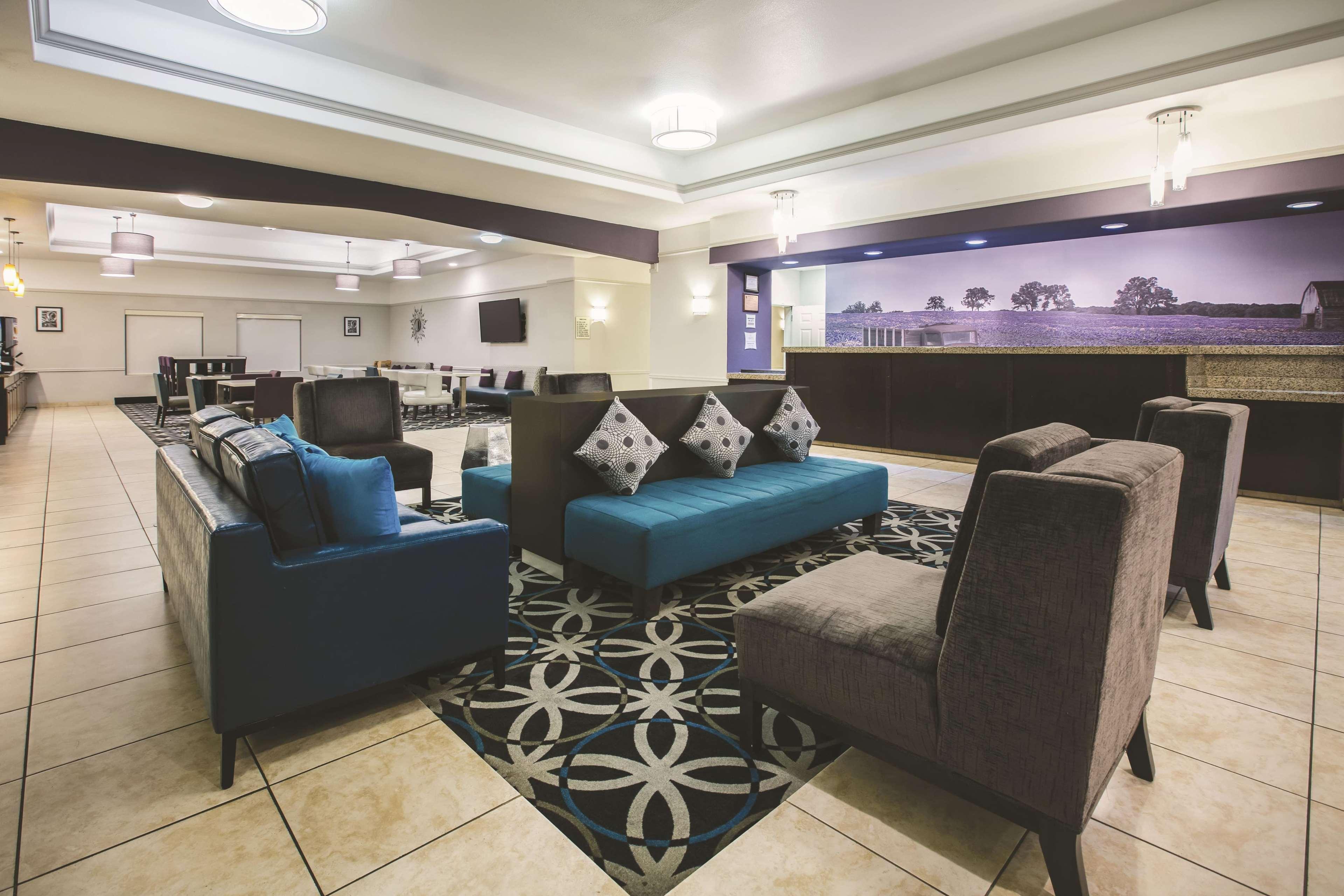 La Quinta By Wyndham Brownwood Hotell Exteriör bild