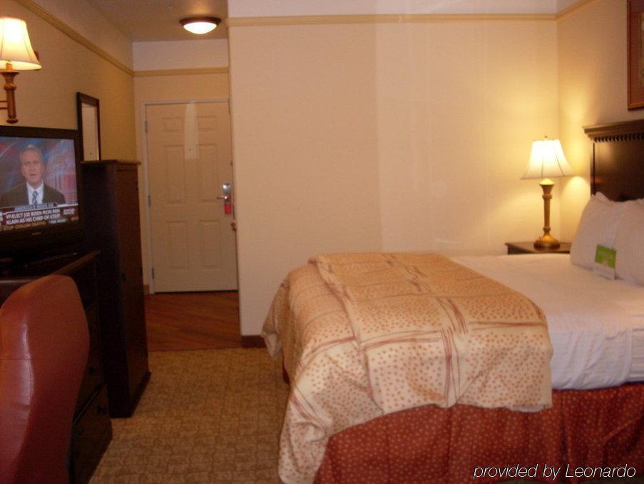 La Quinta By Wyndham Brownwood Hotell Rum bild