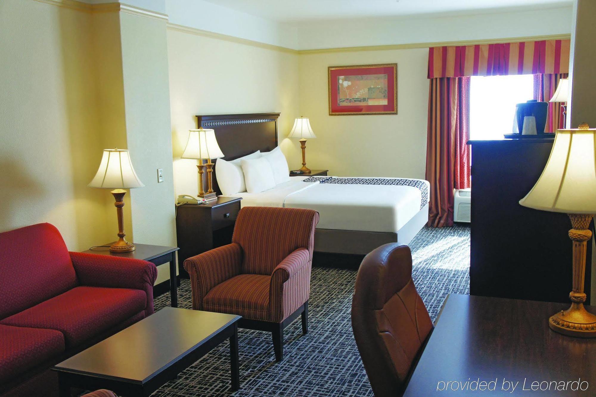 La Quinta By Wyndham Brownwood Hotell Exteriör bild