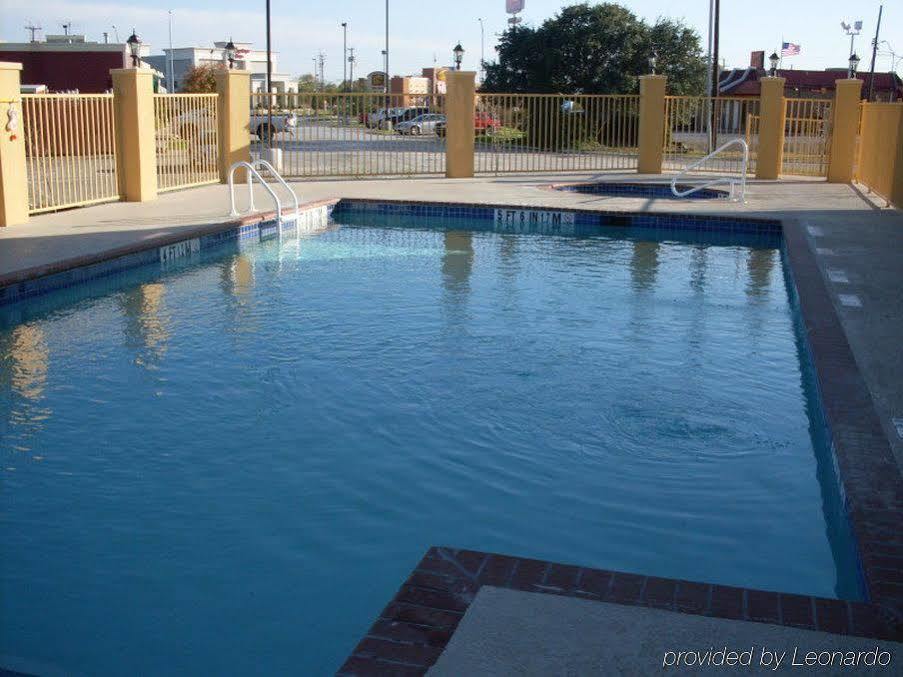 La Quinta By Wyndham Brownwood Hotell Exteriör bild